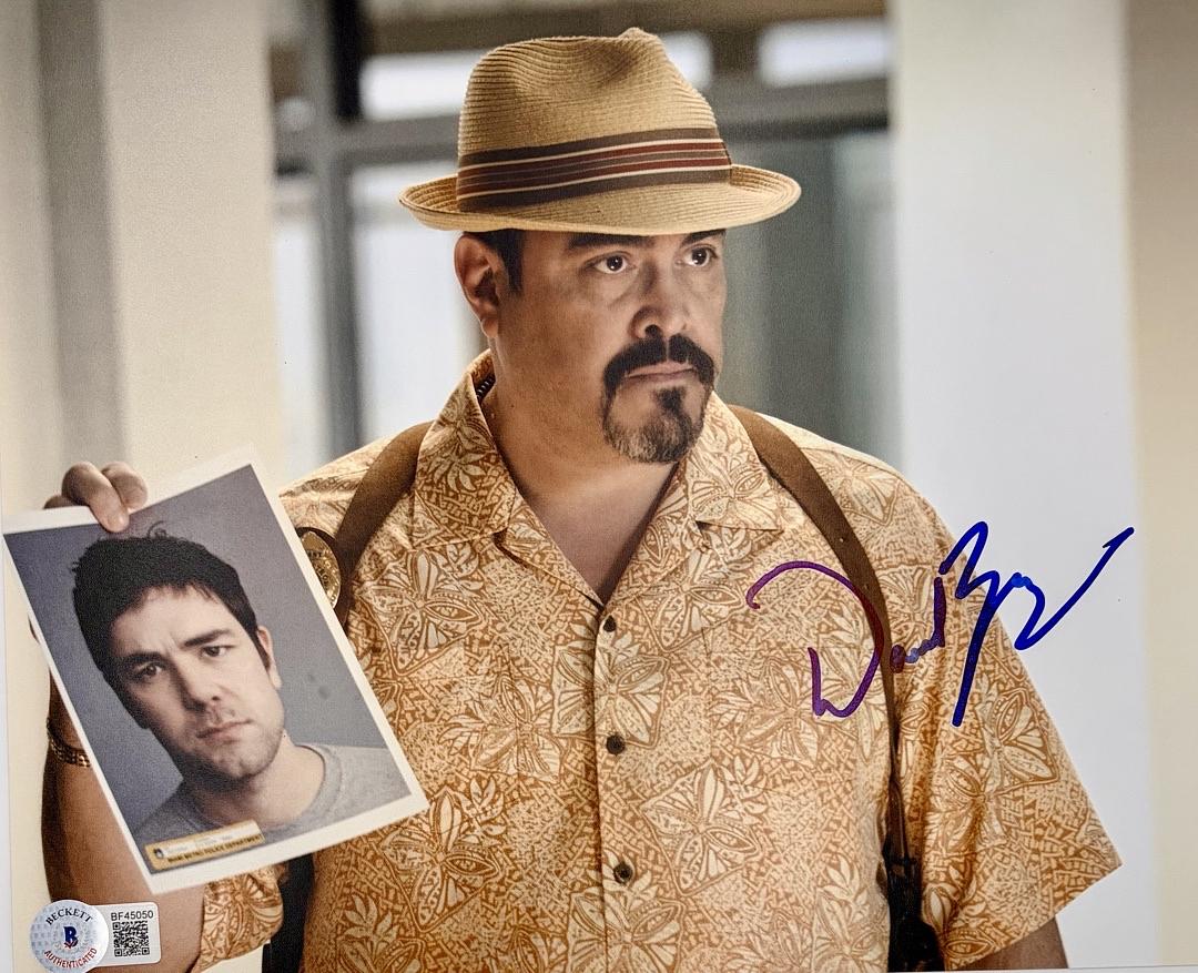 David Zayas signed 8x10 (Dexter) - Beckett COA